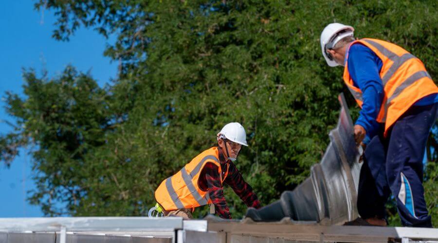 Expert top industrial roofings services in Spurgeon, IN